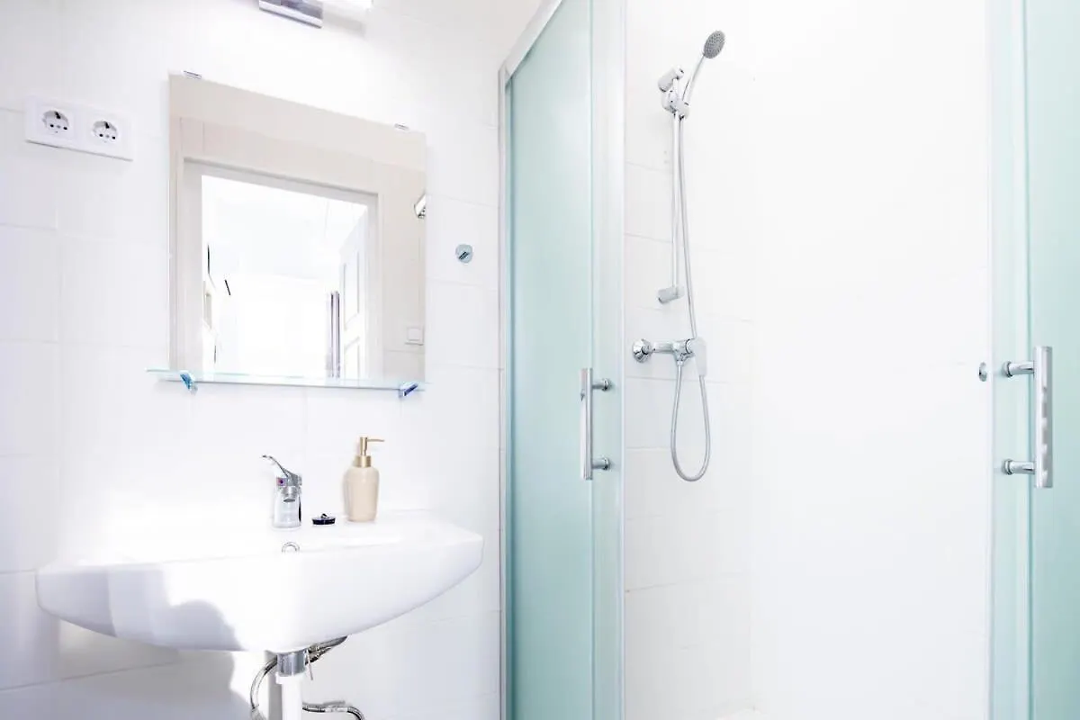 Apartamento Ultra Central For Solo Traveller - Air Con Budapeste Hungria